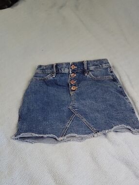 abercrombie kids Light Blue Denim Waistband Detail